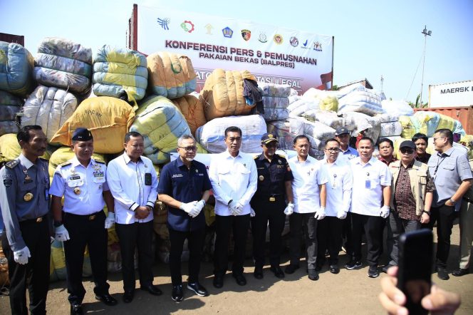 
					Bareskrim Sita 1.883 Balpress, Kabareskrim Ungkap untuk Selamatkan Industri Lokal dan Bisnis UMKM .