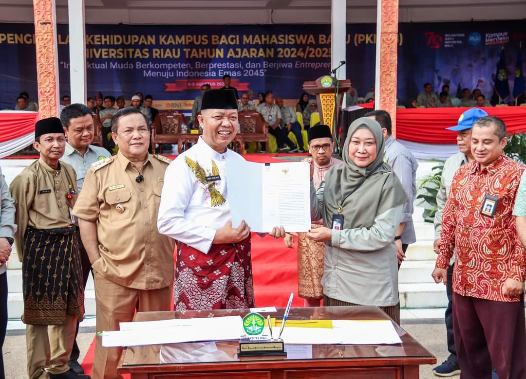 Pemko Pekanbaru Hibahkan Aset Lahan untuk Fakultas Kedokteran UNRI.