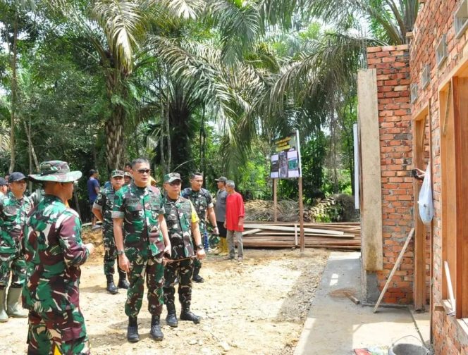 Danrem 031/WB Dan Wasev Kasad Tinjauan Lokasi TMMD ke 121 Kodim 0313/KPR.