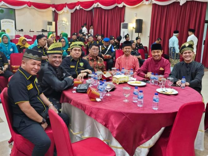 Panglima Utama Laskar Melayu Bersatu (LMB) Nusantara, Muhammad Uzer menghadiri acara Silaturrahmi Kebangsaan Pemuka Masyarakat Riau.