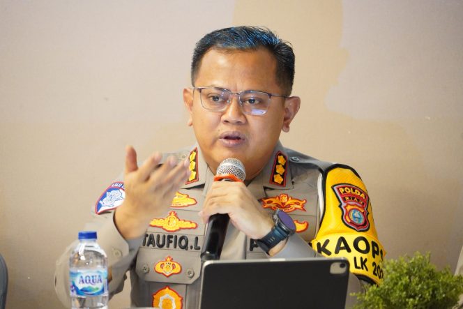 Direktur Lalu Lintas (Dirlantas) Polda Riau Kombes Pol Taufiq Lukman Nurhidayat.