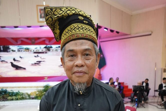 Ketua Umum Dewan Pimpinan Harian Lembang Adat Melayu Riau (LAMR) Provinsi Riau, Datuk Seri H. Taufik Ikram Jamil. (Mediacenterriau)