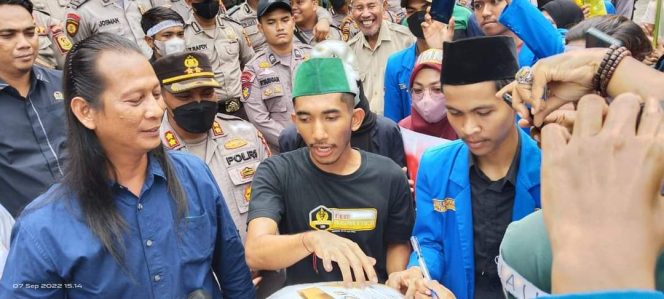 Ketua HMI Meranti, Mohd Ilham.