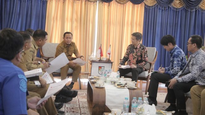 
					Konsulat Jenderal (Konjen) Jepang di Medan, Furugori Toru, melakukan kunjungan ke Kota Pekanbaru, Provinsi Riau, Selasa (20/1/2026).